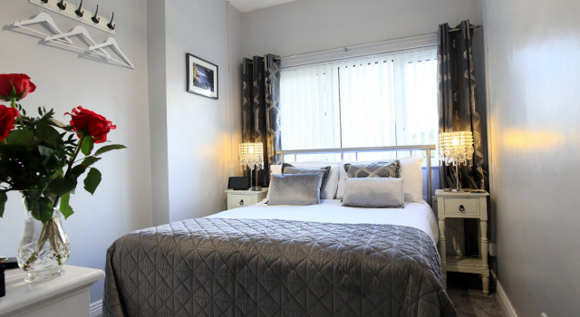 Elagh View B&B Double En-Suite 2, Book Bed and Breakfast Londonderry 