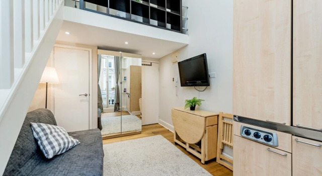 12 43 Clanricarde Gardens