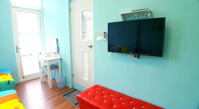 Четырёхместный номер Standard с балконом Station Sea b&b - Hostel