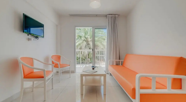 Christos Napa Apts, Забронировать Отель Айия-Напа район Фамагуста, рядом с Пляж Луккос Ту Манди