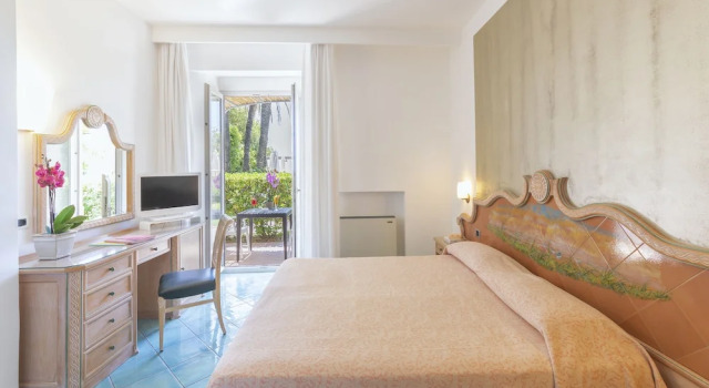 Двухместный номер Standard с балконом и с частичным видом на море Hotel Parco Smeraldo Terme
