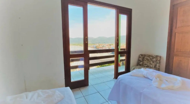 Mirante Particular casa com 5 quartos linda vista em Florianópolis, Book Hotel Florianopolis Parana