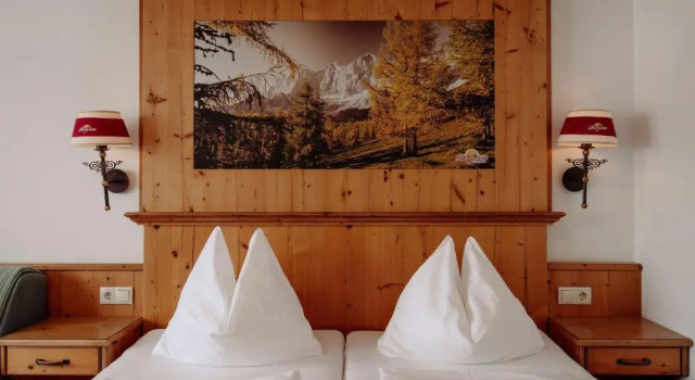 Двухместный номер Standard Hotel loj - our kind of place