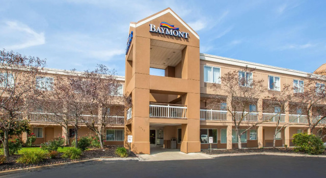 Номер Standard Americas Best Value Inn Canton