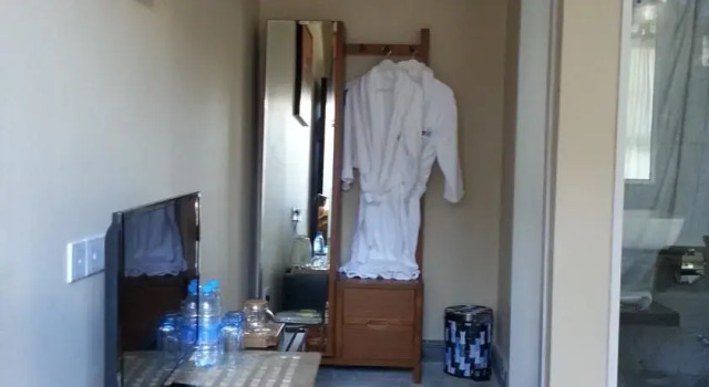 Valen Moon Resort