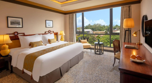 Silk Path Grand Hue Hotel