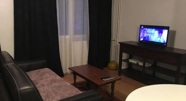 Appartement Metz Technopole 22, Varaa Huoneisto Hotellit Metz pysäköinnillä, Pysäköinti
