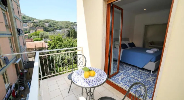 Total White Home Sorrento