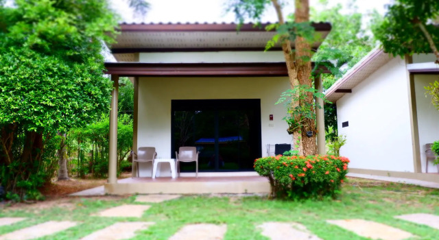 Бунгало Standard Saphli Villa Beach Resort