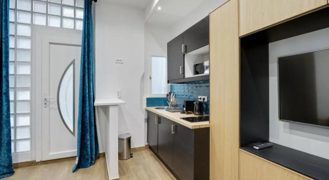 115-Suite John, Забронировать Апартаменты/квартира Отели Парижа с парковкой, рядом с Cinémathèque Française, Парковка