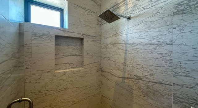 Коттедж Waves Views Luxury 3BR Oceanfront Condo