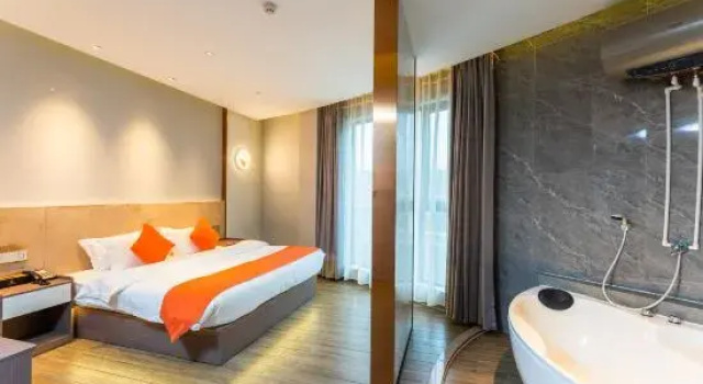 Люкс Urban Apartment Hotel (Guangzhou Panyu Government Center Riverside Subway Station Branch)