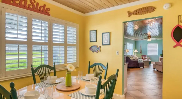Windswept Beach House, Забронировать Дом для отпуска Виллы Saint Augustine Area, Вилла