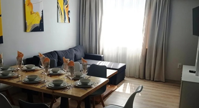 SEA Holisays -4 Rooms Apartment, Burgas, Bulgaria, Забронировать Апартаменты/квартира Бургас Burgas Coast, рядом с Летний театр