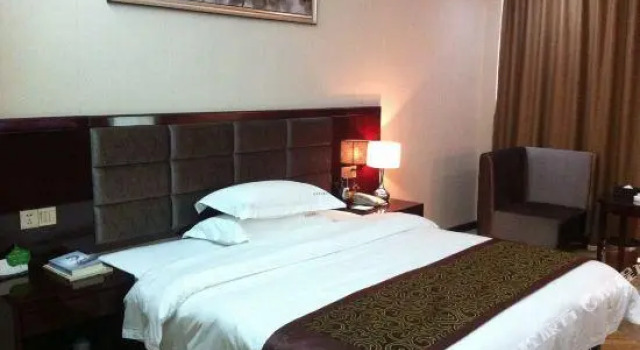 Shenglong Holiday Hotel, Book Hotel Longyan Fujian
