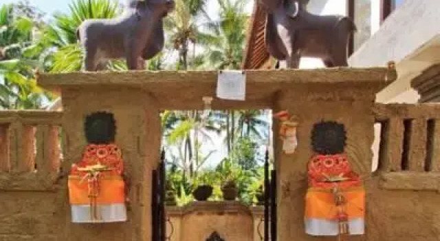 穆拉瓦尔曼宾馆(Mulawarman Guesthouse), Rezervovat Hotel Hotely v Bali se snídaní, Snídaně