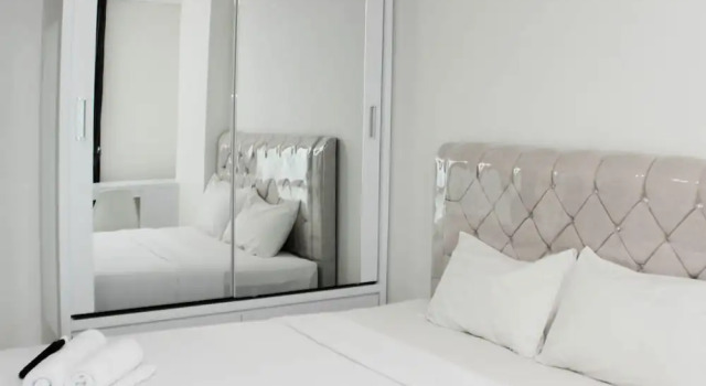 Best Choice and Comfy Studio Apartment LRT City Bekasi