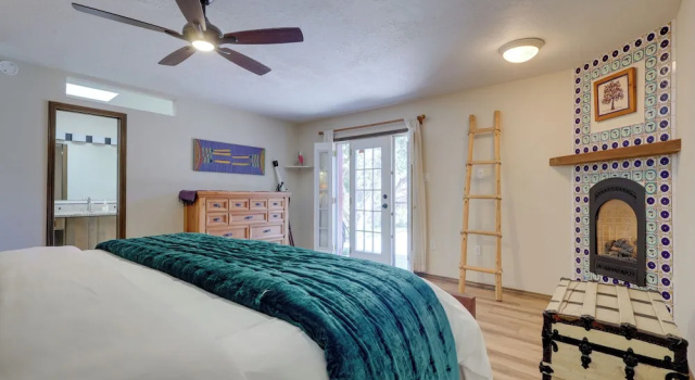 Коттедж с 4 комнатами Adventurers' Oasis - 3 Mi South of Dtwn Santa Fe!