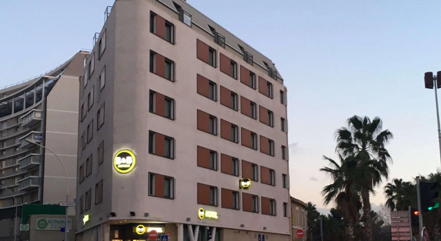B&B HOTEL Marseille La Timone