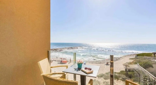 Апартаменты с 2 комнатами с видом на море Vista Mare Beach Apartments by Porto City Hosts