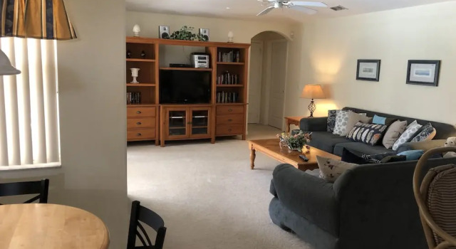 Lovely 4 Bed Home with Private Pool in Disney Area TR215MD