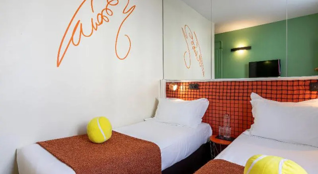 Двухместный номер Standard с 2 комнатами Hotel Olympic Paris Boulogne by Patrick Hayat