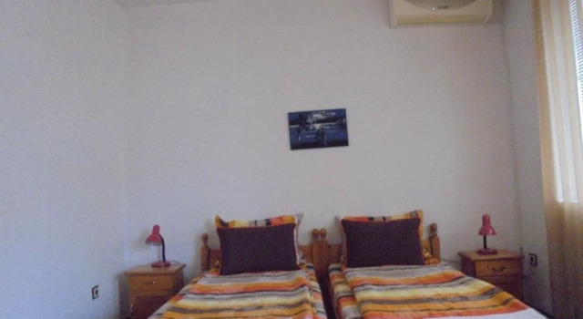 Hotel Elegance, Забронировать Отель Бяла 