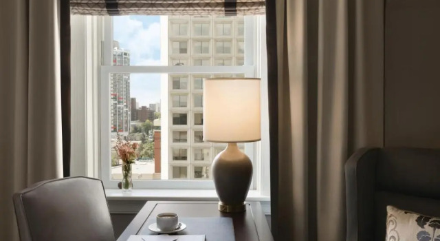 Двухместный номер Deluxe Fairmont Hotel Macdonald
