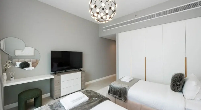 Stylish JBR 3BR M w Beach Access