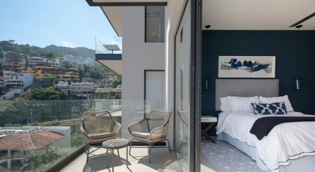 Sail View-709 Spacious Condo Romantic Zone Ocean Views, Book Hotel Puerto Vallarta Jalisco