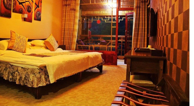 Memory of Phoenix, Rezervasyon Otel Xiangxi Hunan