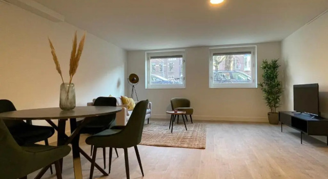 Awesome 1 Bedroom Serviced Apartment 54m2 -MNL A-, Забронировать Апартаменты/квартира Апартаменты Роттердама, рядом с Museum Rotterdam '40 -'45 NOW, Апартаменты/квартира
