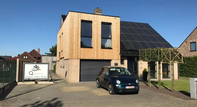 Q Studio, Réserver Hôtel Herzele 