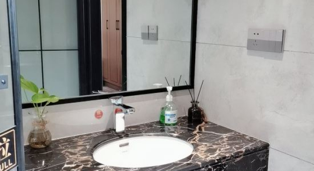 Leading Show Hotel (Jingzhou Fangte Branch), Prenota Hotel Hotel a Hubei con parcheggio, Parcheggio