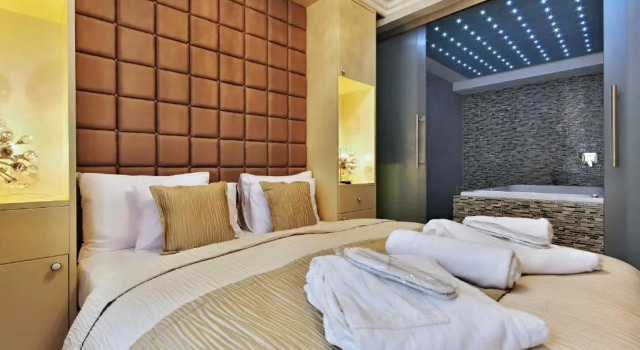 Апартаменты Deluxe Wellness Hotel Republika 24 Apartments