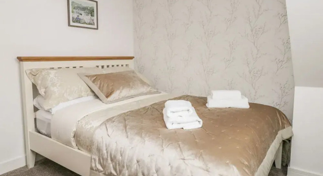 1 The Riverside, Забронировать Дом для отпуска Отели Дарем с парковкой, Парковка