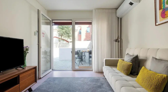 Acm002 Bombarda Homes, Pet Friendly Garden House, Varaa Huoneisto Hotellit Porto pysäköinnillä, Pysäköinti