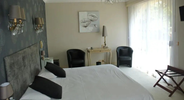 Двухместный номер Standard с видом на внутренний двор Hôtel Primavera