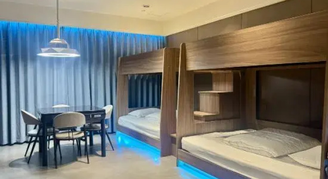 Кровать в общем номере AITE E-sports Hotel (Gushi Xinhe Century City Shopping Plaza)