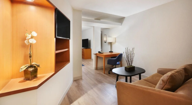 Люкс Fairfield Inn & Suites By Marriott Hinesville Fort Stewart