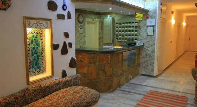 Murat Selcuk Apart Hotel, Забронировать Апарт-отель Апарт-отели Мармарис, рядом с Государственная больница Мармариса, Апарт-отель