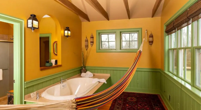 Коттедж c 1 комнатой Woolverton Inn