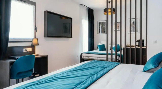 Люкс Deluxe Cottages de France CDG