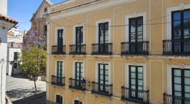 Apartamentos Torre de la Mezquita, Забронировать Апартаменты/квартира Апартаменты Кордовы, рядом с Площадь Пласа-де-лас-Тендильяс, Апартаменты/квартира