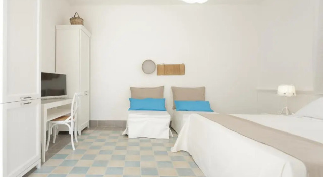 Четырёхместный номер Superior Masseria Podere40 Country Hotel