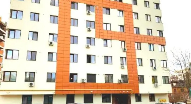 Central 2 bedrooms apartment near Palas Mall