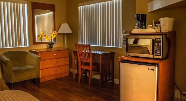 Номер Deluxe Maple Leaf Motel