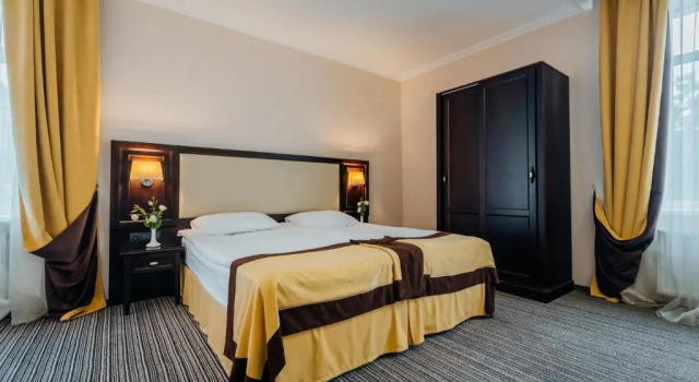 Supérieure double chambre Optima Collection Chernihiv