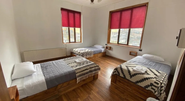 Трёхместный номер Standard Hostal Ochen