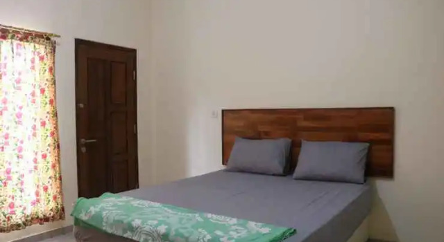 OYO 3105 Rifaraz Syariah Hotel, Забронировать Отель Банюглугур провинция Восточная Ява